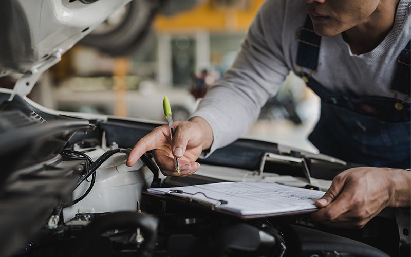 engine inspection Clint Newell Chevrolet in Roseburg OR